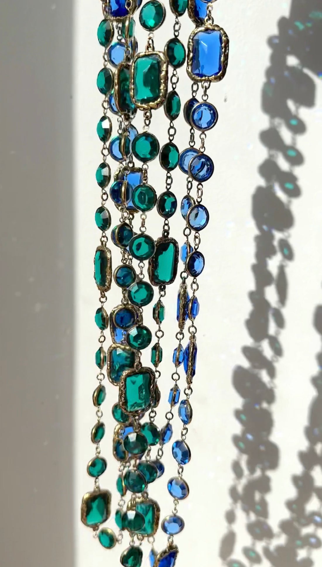 Chanel Vintage 1981 Blue Gripoix Glass Chicklet Sautoir Necklace
