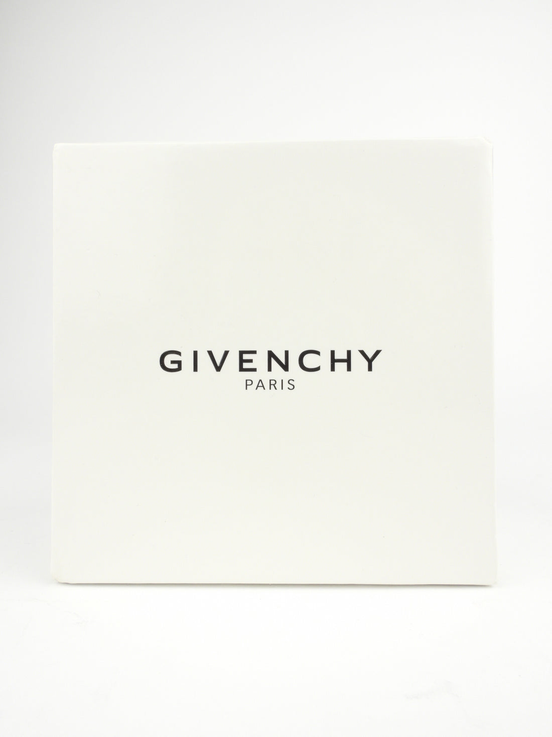Givenchy Black and White Leather Goldtone Shark Tooth Twist Lock Double Wrap Beacelet - M