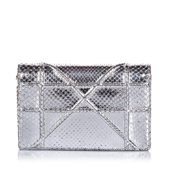 Diorama leather crossbody bag Dior Silver in Leather - 36636405