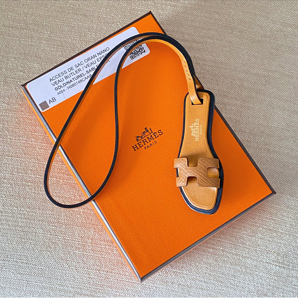 Hermes slipper online charm