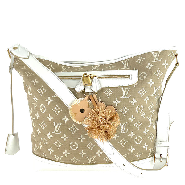 Sold at Auction: Louis Vuitton Cruise 2011 Monogram Sabbia Besace