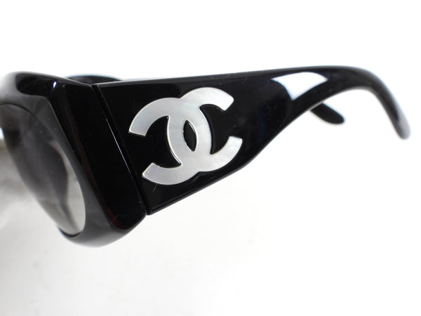 Chanel Black Wrap Sunglasses with Mother of Pearl – I MISS YOU VINTAGE