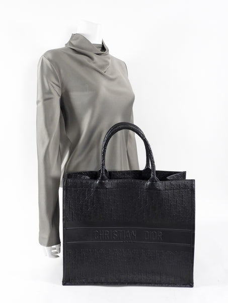 Dior leather clearance book tote