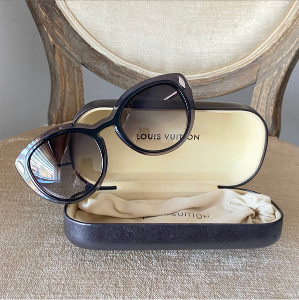 Louis Vuitton Sunglasses for Women - Poshmark