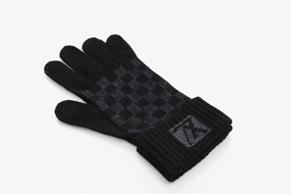 Shop Louis Vuitton DAMIER Wool Logo Gloves Gloves (M77992) by Ravie