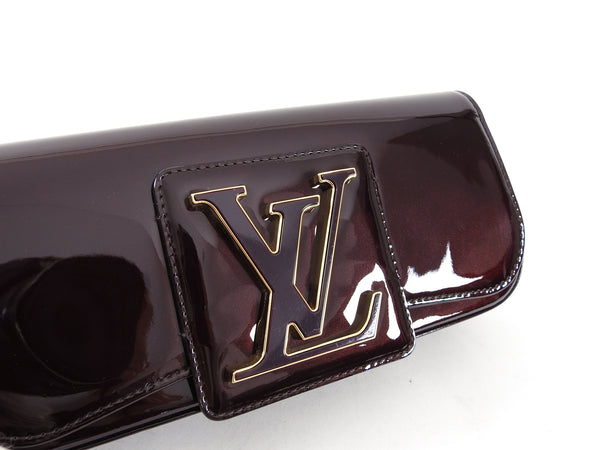 LOUIS VUITTON Amarante Vernis Glossy Patent Calf Leather SoBe Clutch –  Wilder's Consignment House