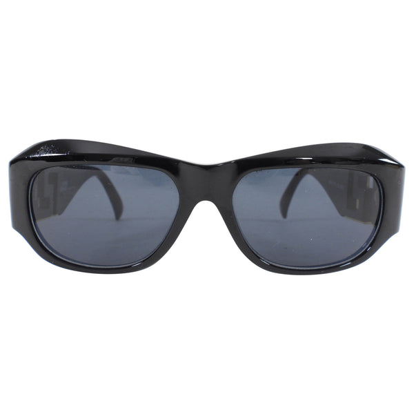 versace1_ed6bbc28-7a44-47fb-