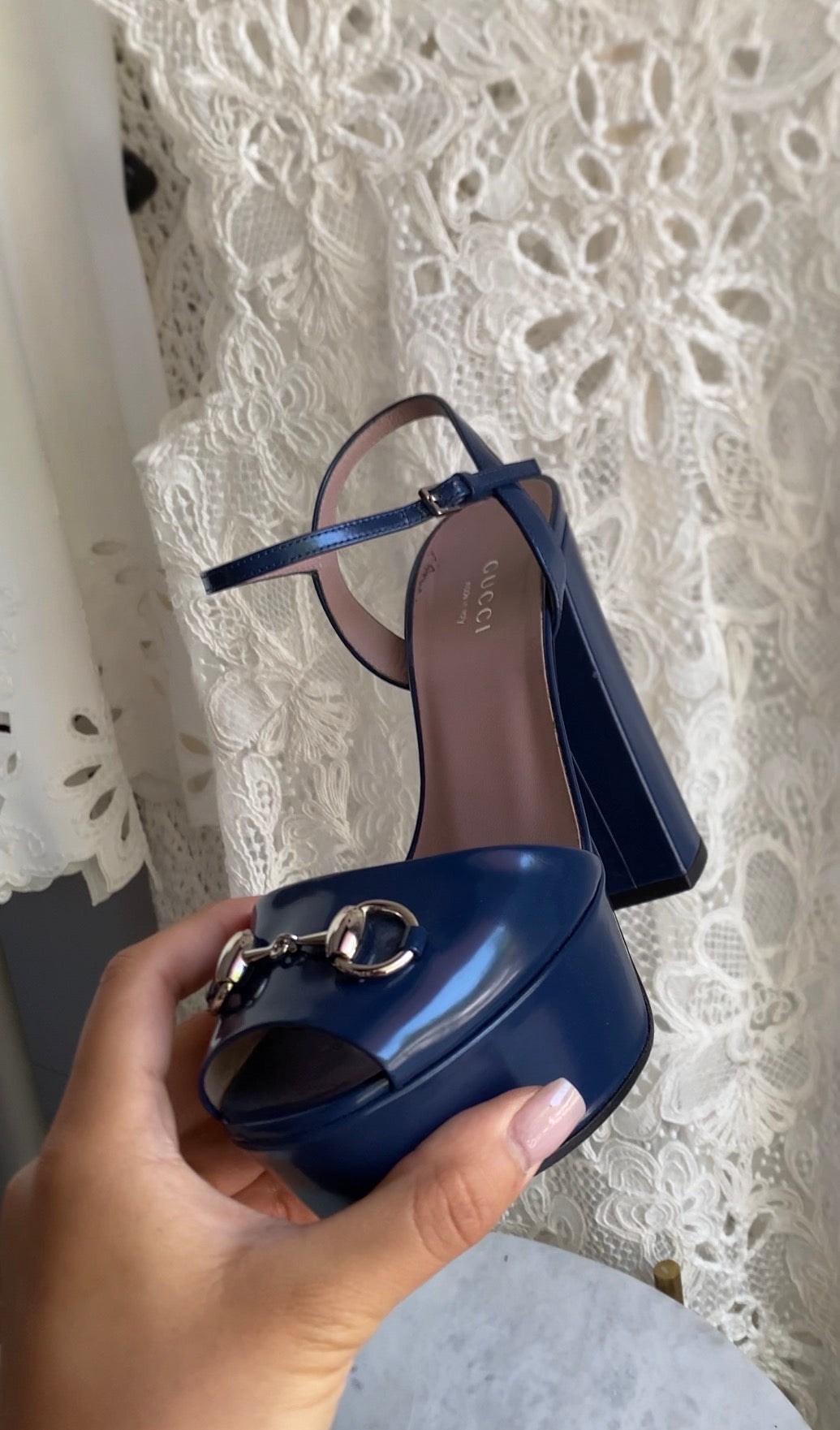 Gucci Navy Shiny Leather Horsebit Platform Block Heel Sandals - 36