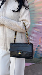 Chanel Vintage 1989 Black Quilted Lambskin Medium Single Flap Bag