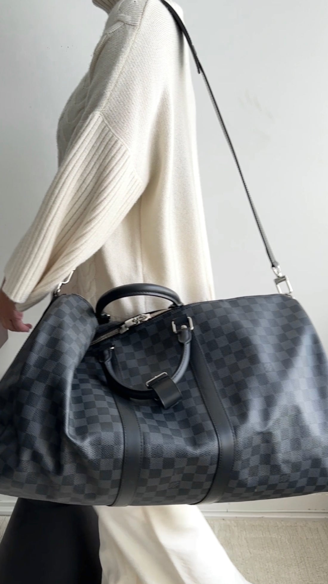 louis vuitton men's damier duffle luggage travel bag Louis Vuitton Keepall 55 Bandouliere Damier Graphite Travel Duffle Bag – I MISS YOU VINTAGE