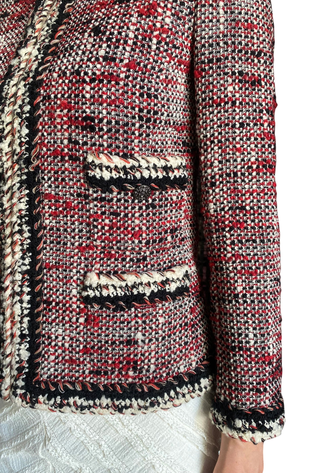 Chanel 2010 Red Tweed Boucle Ruthenium Button Jacket - FR 36 / US 2