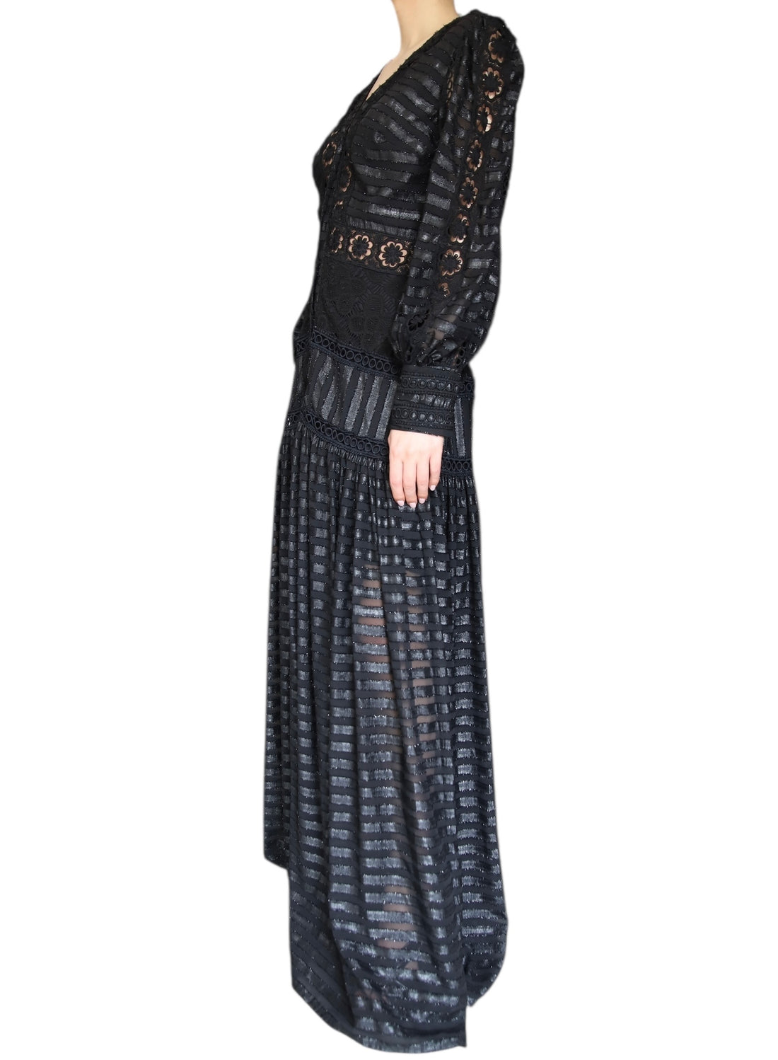 Martha Medeiros Black Embroidered Gown - BR 44 / US 10
