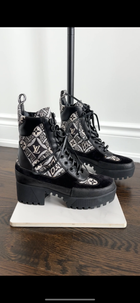 Louis Vuitton Black and White 1854 Brocade Laureate Platform Desert Boot - 36
