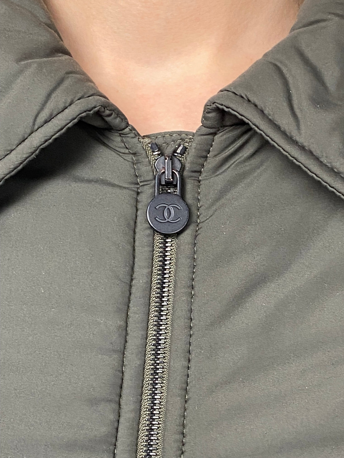 Chanel 2014 Army Green Lion Bomber Jacket - FR 38 / US 6