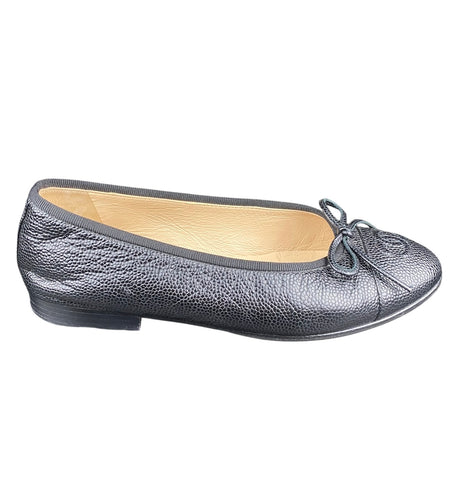 Chanel Black Leather Interlocking CC Bow Logo Flats - 35