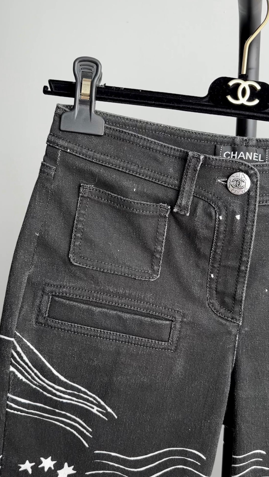 Chanel 22C Black and White Starburst Zodiac Slim Jeans - FR36