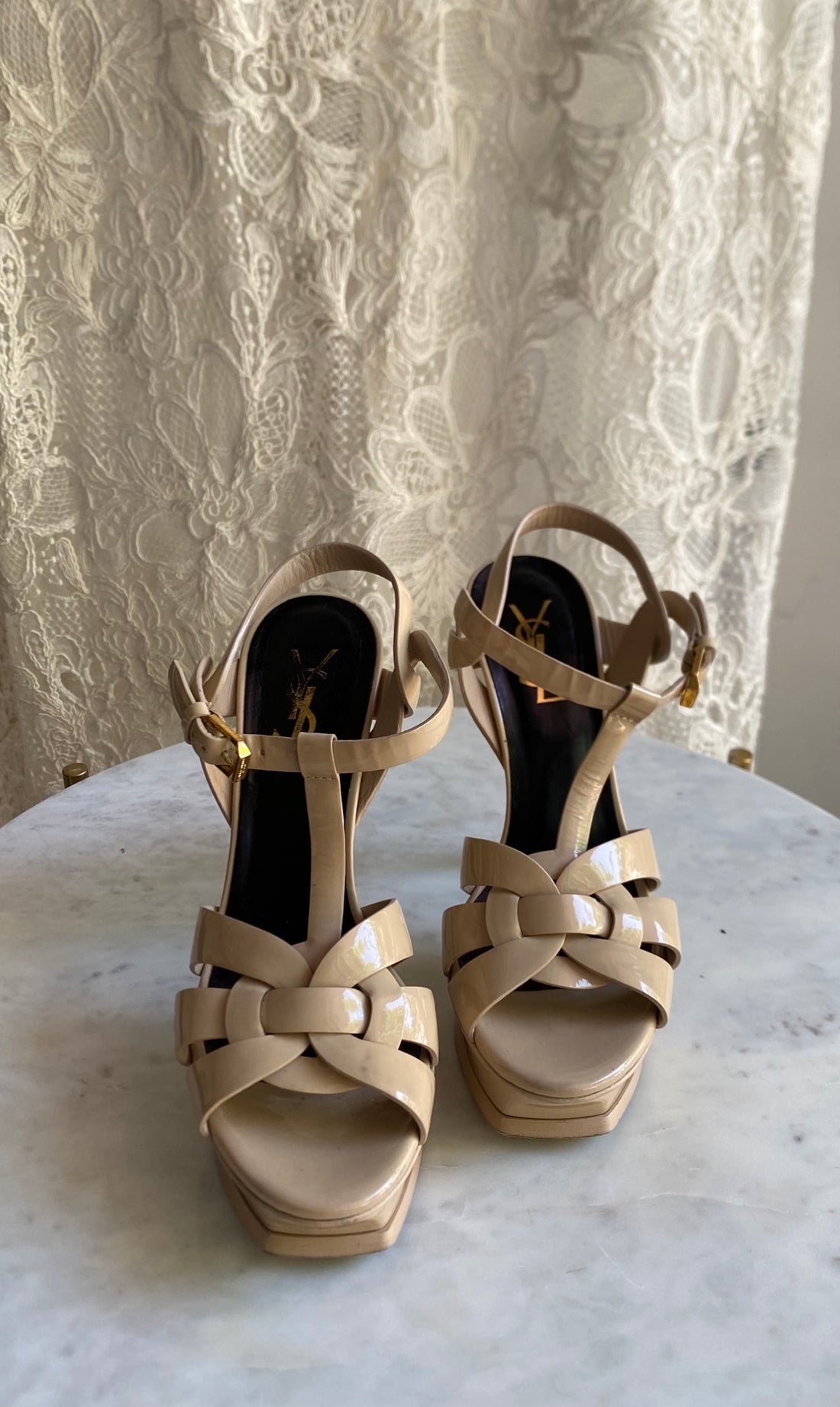 Saint Laurent Nude Patent Leather Tribute Platform Sandals - 36
