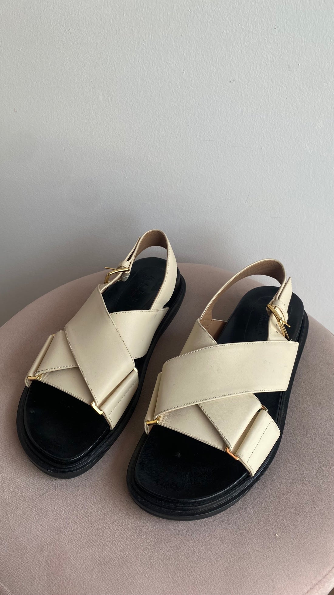Marni Off-White Leather Fussbet Crossover Slingback Sandals - 39.5