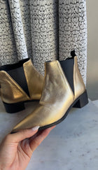 Acne Studios Gold Jensen Metallic Leather Pointed Chelsea Boots - 38
