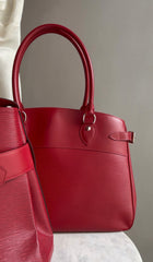 Louis Vuitton Red Vintage 2006 Epi Leather Passy Tote Bag GM