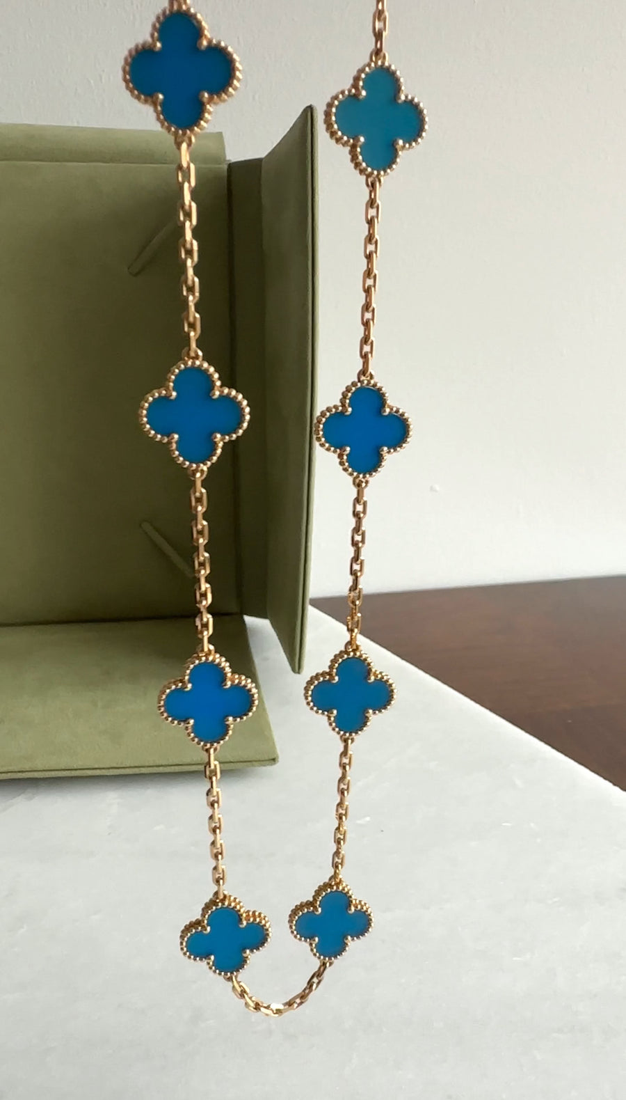 Van Cleef & Arpels 18K Yellow Gold Blue Agate Vintage Alhambra 10 Motif Necklace
