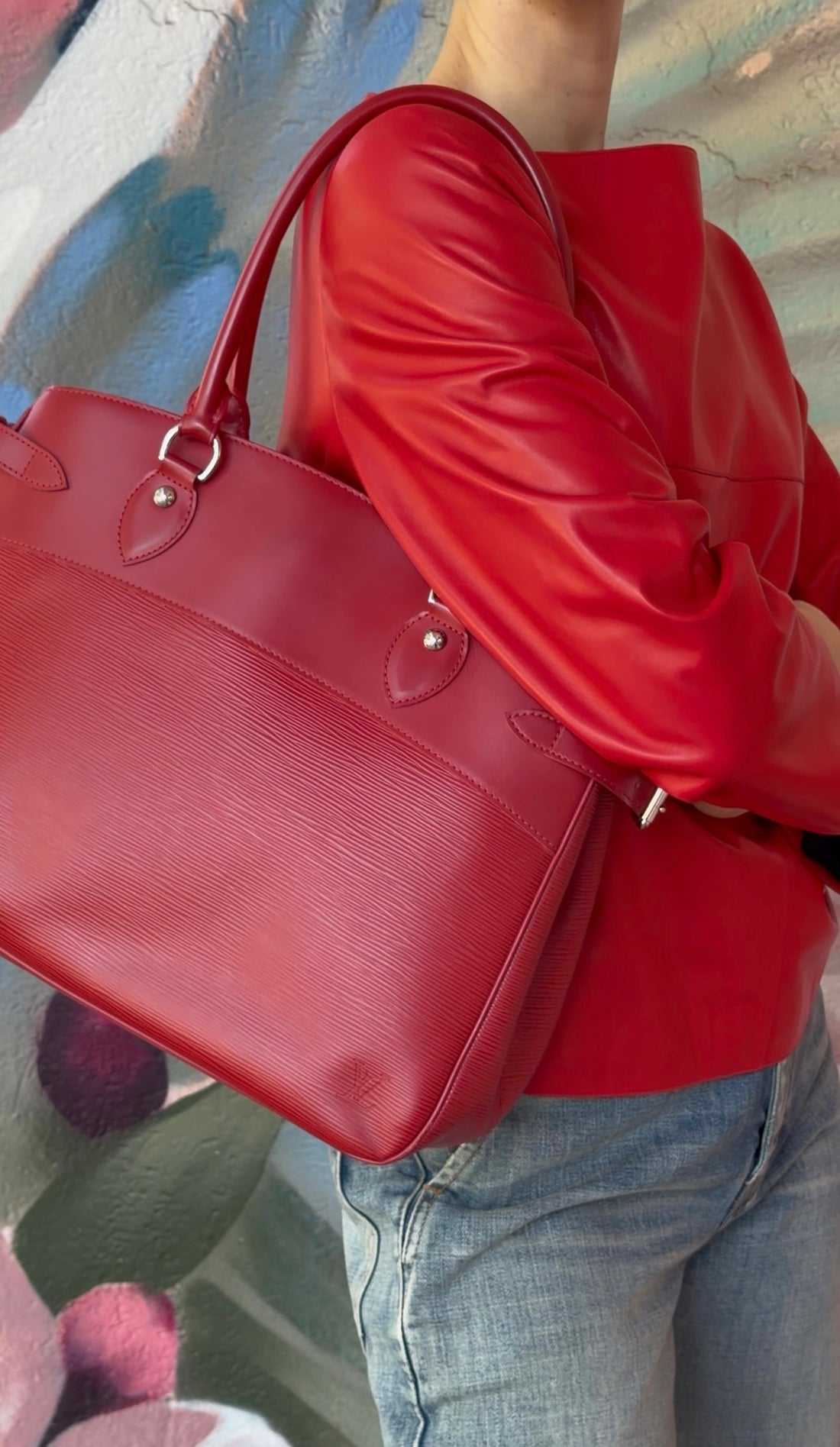 Louis Vuitton Red Vintage 2006 Epi Leather Passy Tote Bag GM