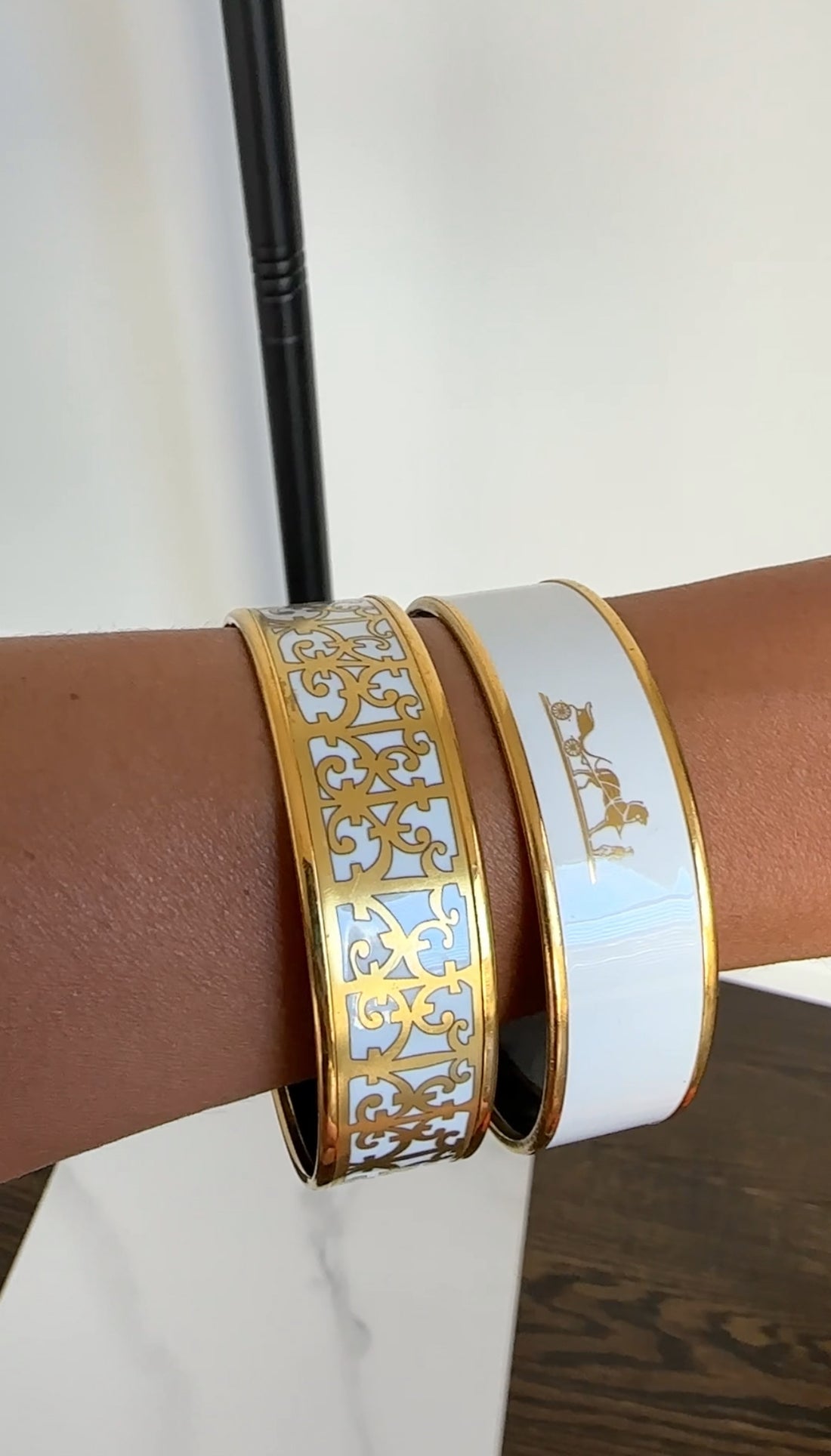 Hermes White and Gold Balcons du Guadalquivir Wide Bangle GHW