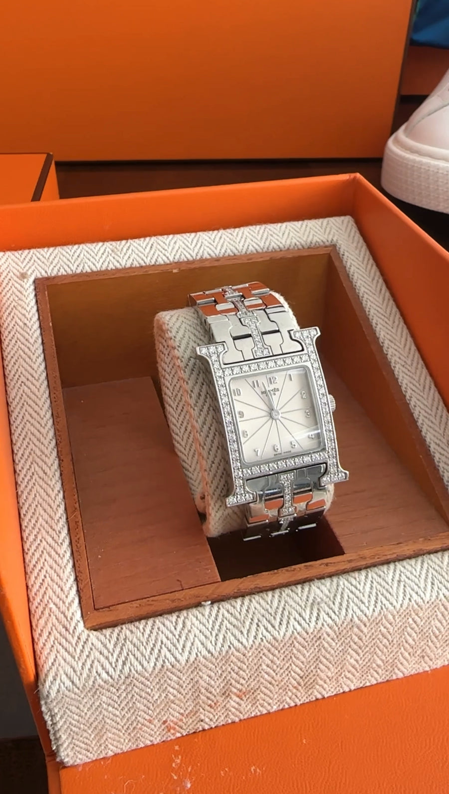 Hermes Diamond H Heure Bracelet Watch HH1.230