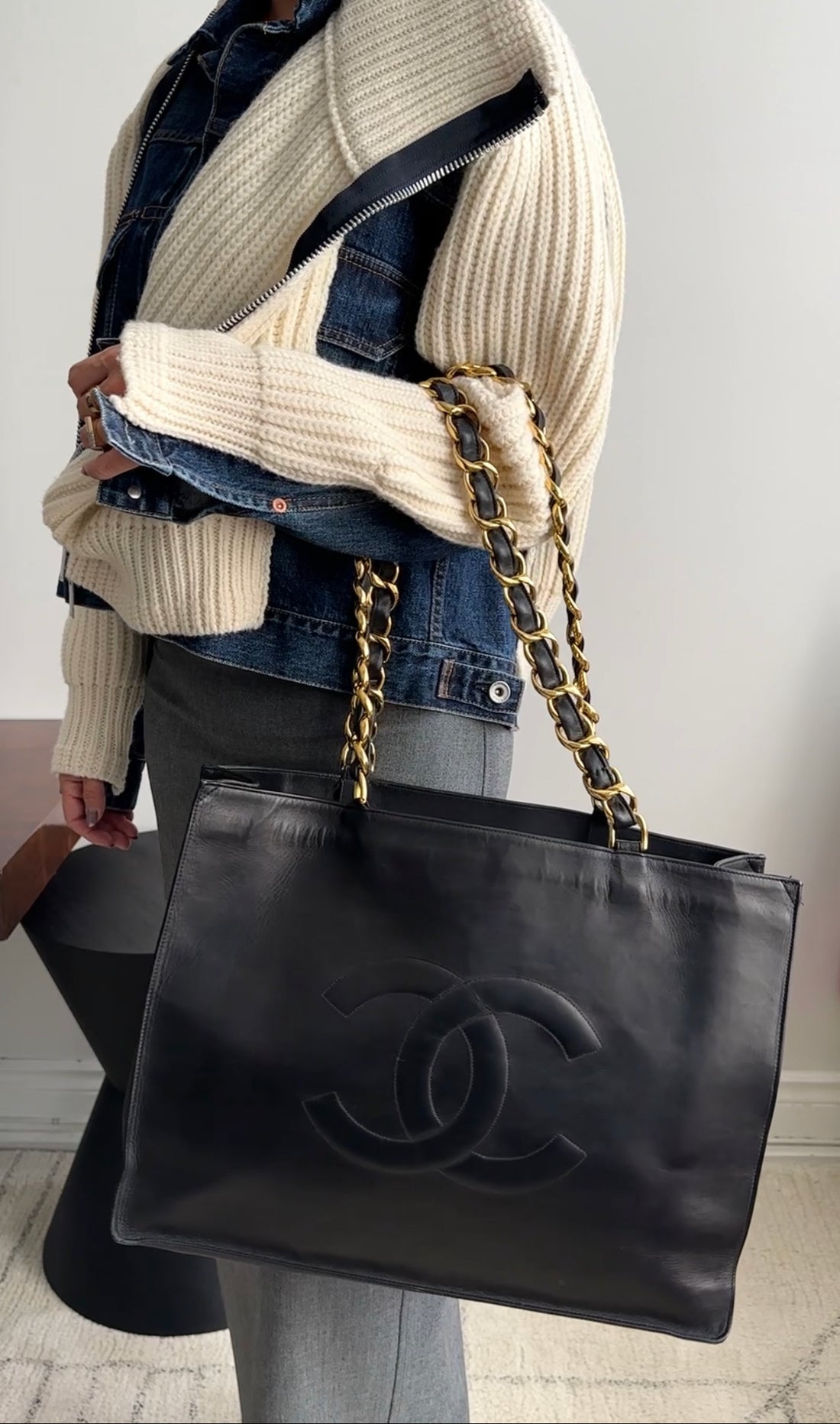 Chanel Vintage 1994 XL Smooth Lambskin Leather CC Chain Tote Bag