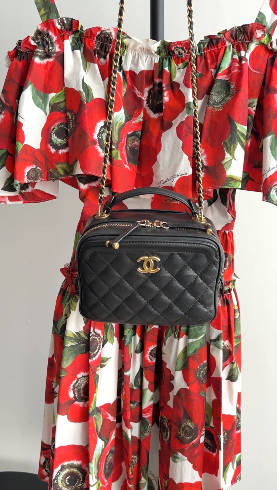 Chanel Black Lambskin Leather Extra Pocket Vanity Chain Bag