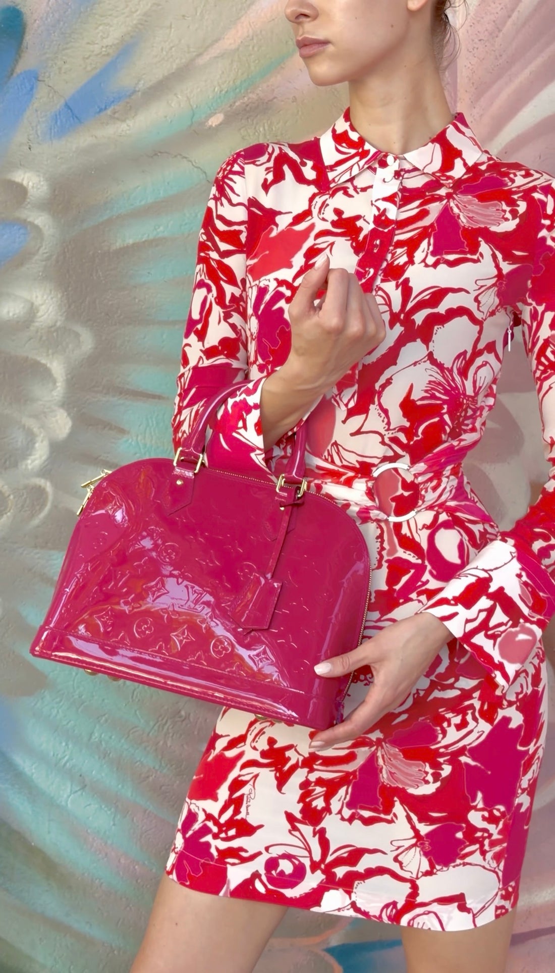 Louis Vuitton Pink Alma Vernis Rose Indien Hand Bag PM