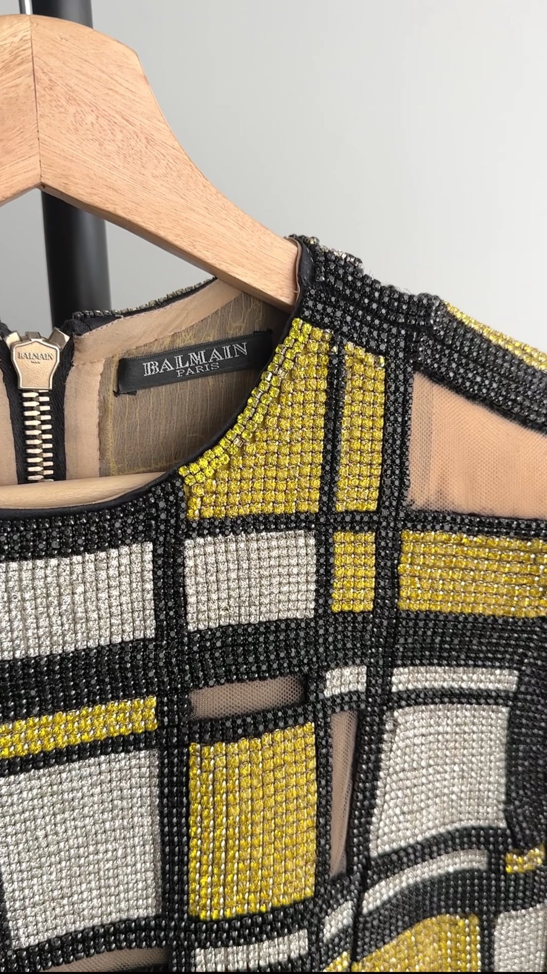 Balmain Black and Yellow Geo Heavy Crystal Embellished Top - FR36 / S