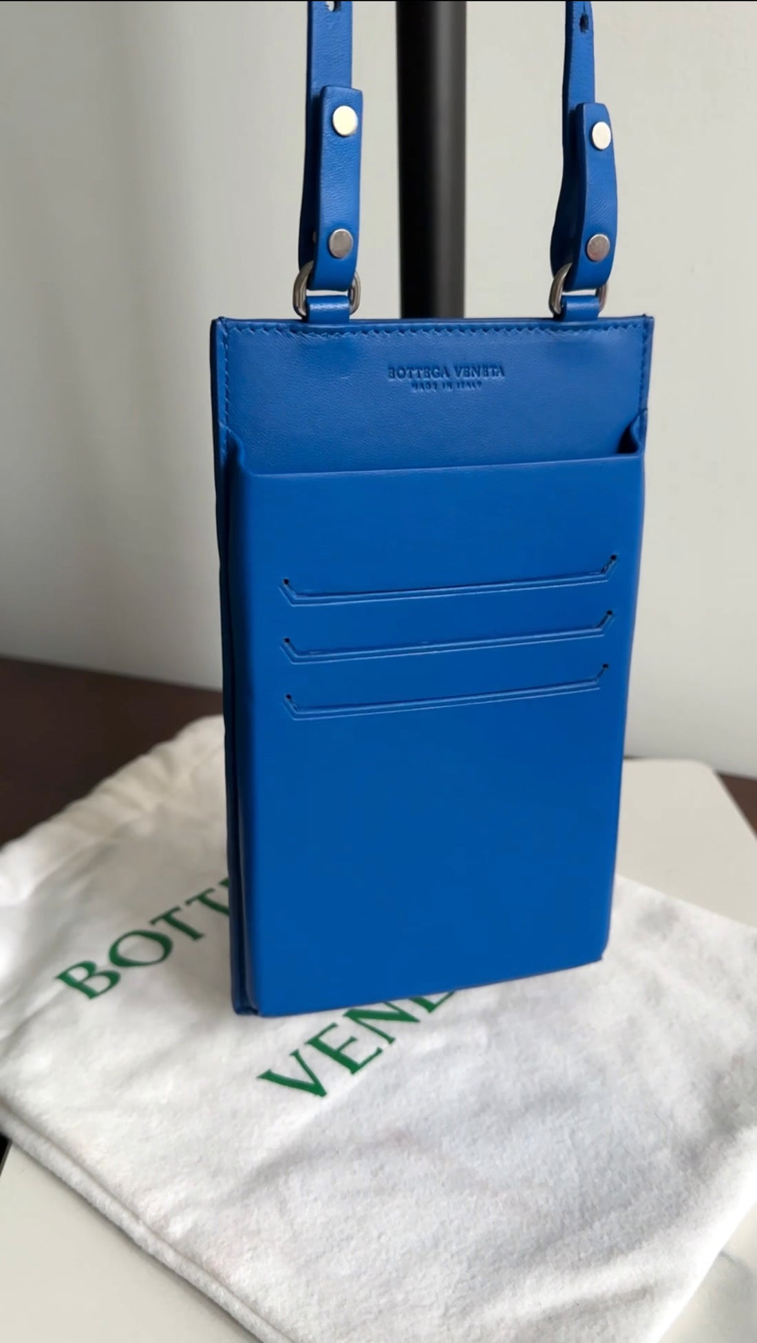 Bottega Veneta Maxi Intrecciato Leather Phone Holder