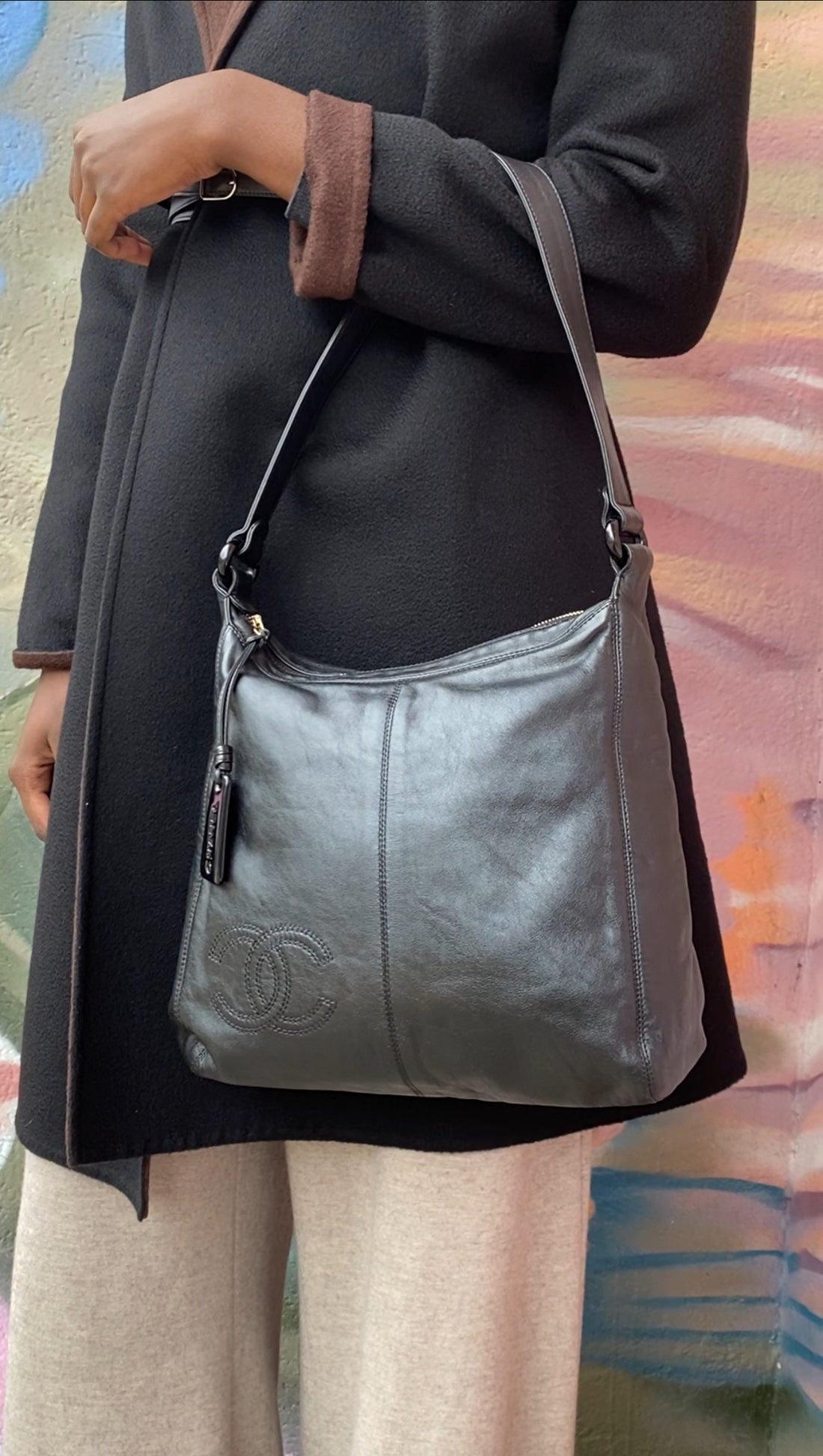 Chanel Vintage 1997 Black Leather CC Small Hobo Shoulder Bag