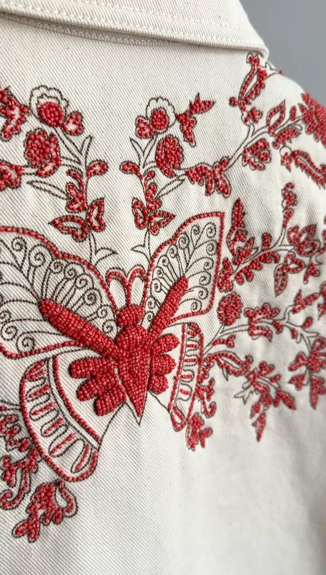 Dior Ivory Denim Jacket with Coral Butterfly Bead Detail - FR38 / 6