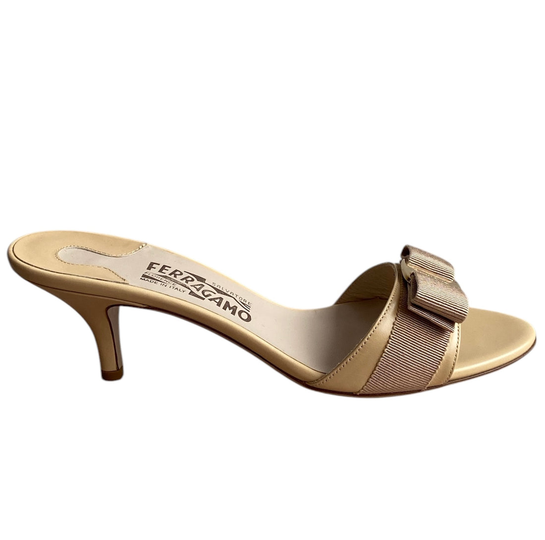 Ferragamo Beige Bow Logo Mules.