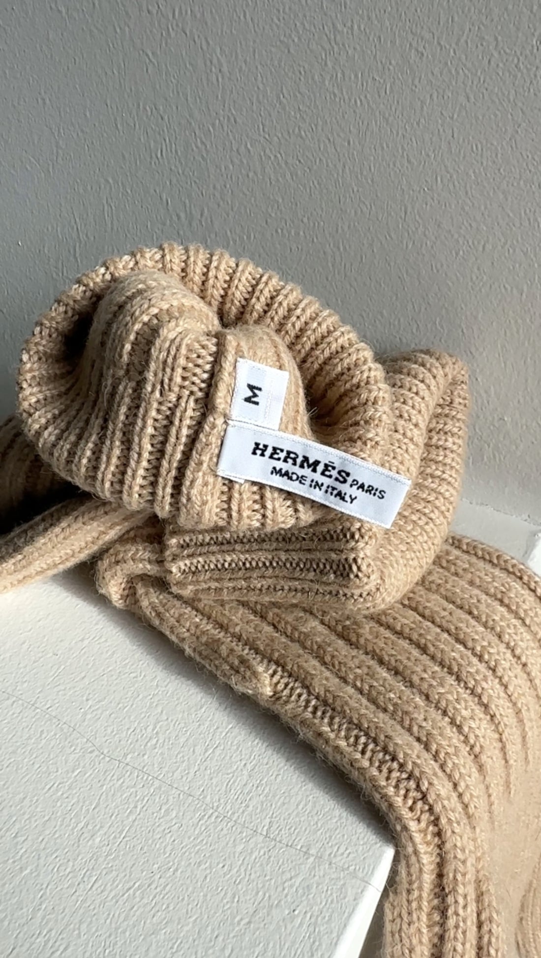 Hermes Beige Camel Wool Gloves - M