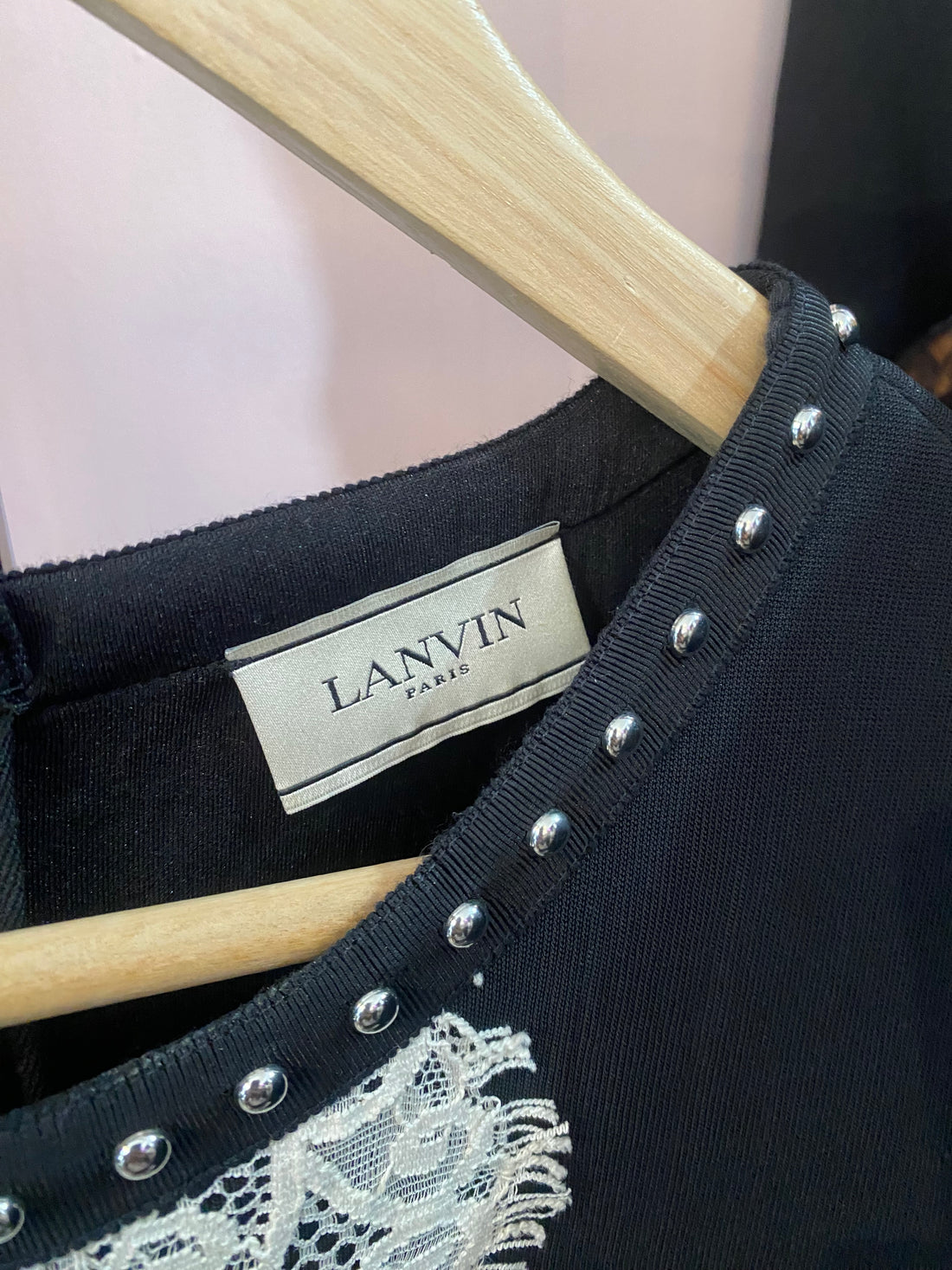 Lanvin Lace Embroidered Shift Dress - FR 40 / US 6-8