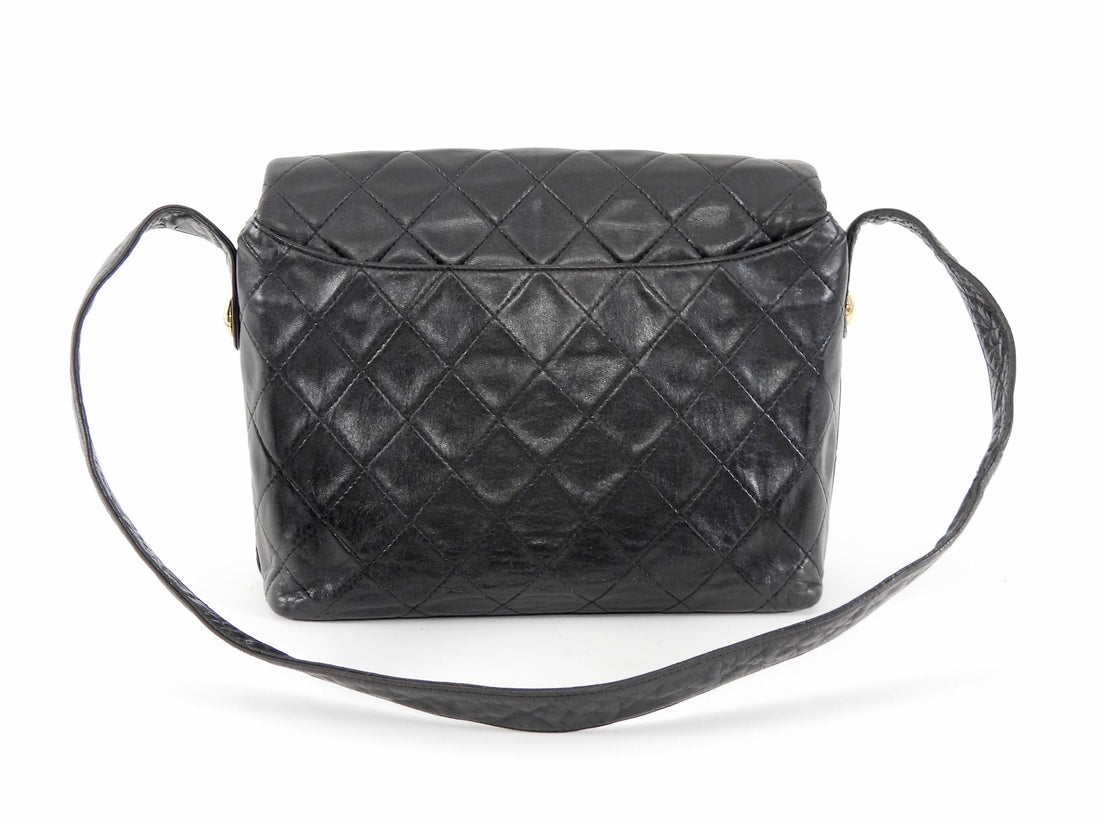 Chanel Black Vintage 1991 Quilted CC Turn Lock Flap Shoulder Bag