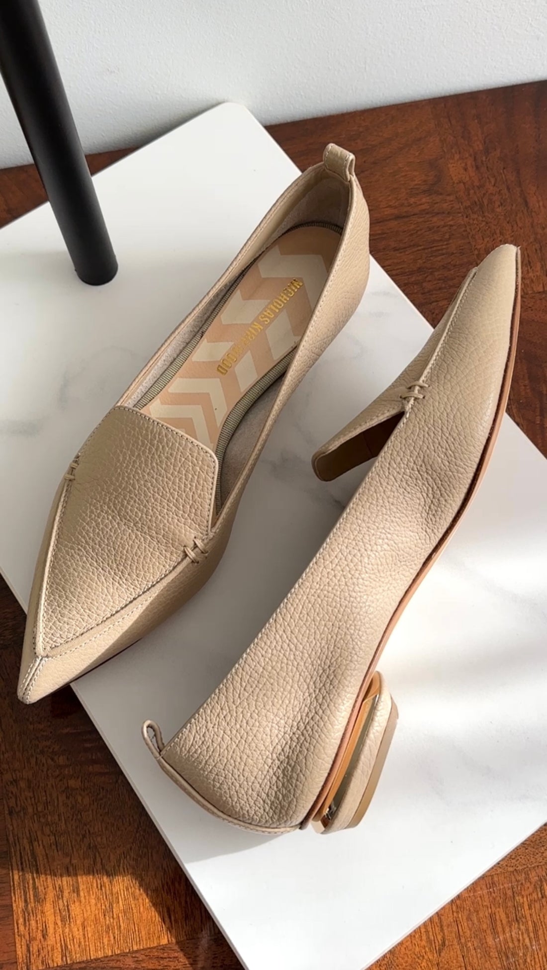 Nicholas Kirkwood Beige Pointed Beya Flat Shoes - 39 / 8