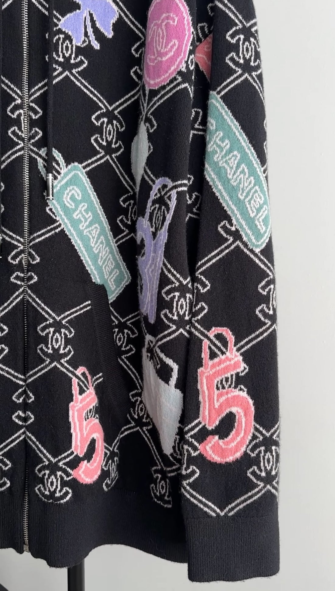 Chanel 2022 Cashmere Lucky Symbols Zip Hoodie Sweater - FR48 / XL