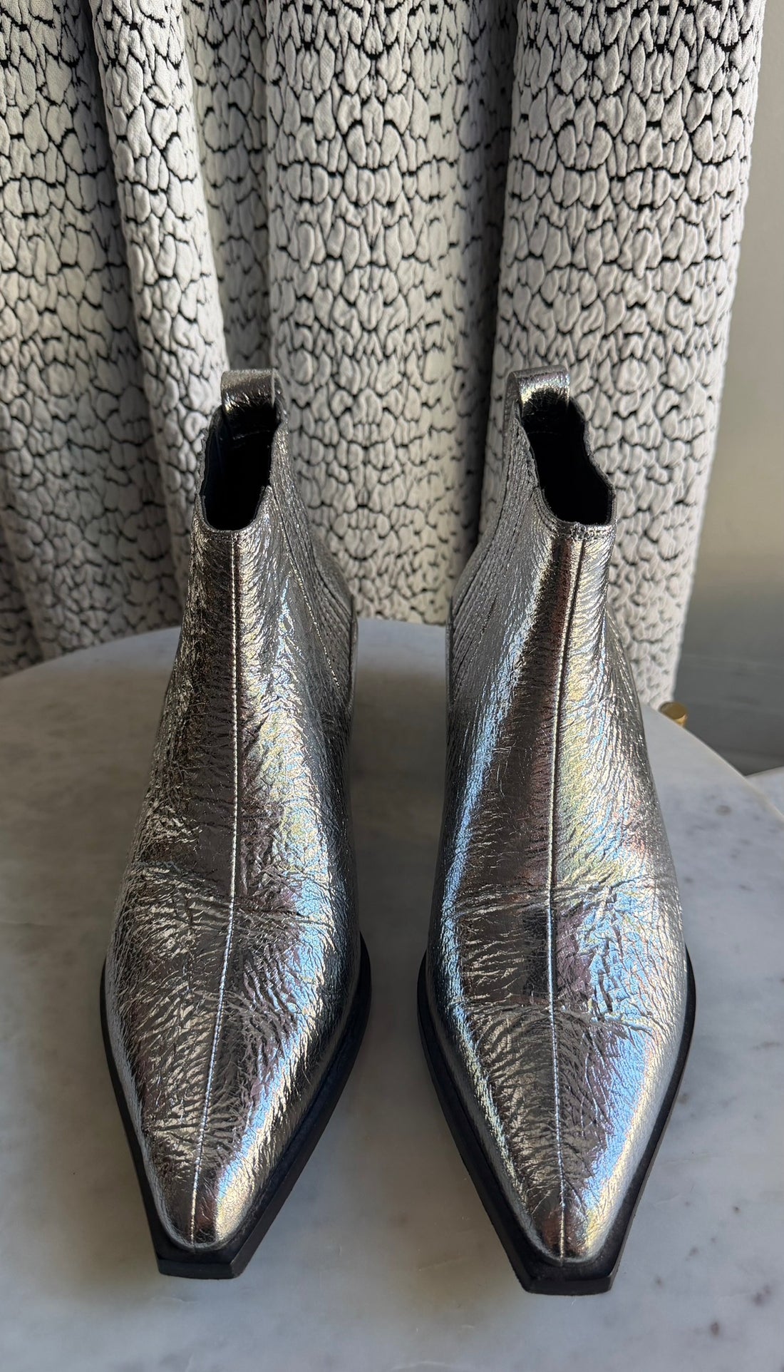 Rag Bone Silver Metallic Crackle Leather Ankle Western Boots -38.5