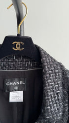 Chanel Paris Versailles Black Logo Ribbon Tweed Jacket - FR42 / USA 10