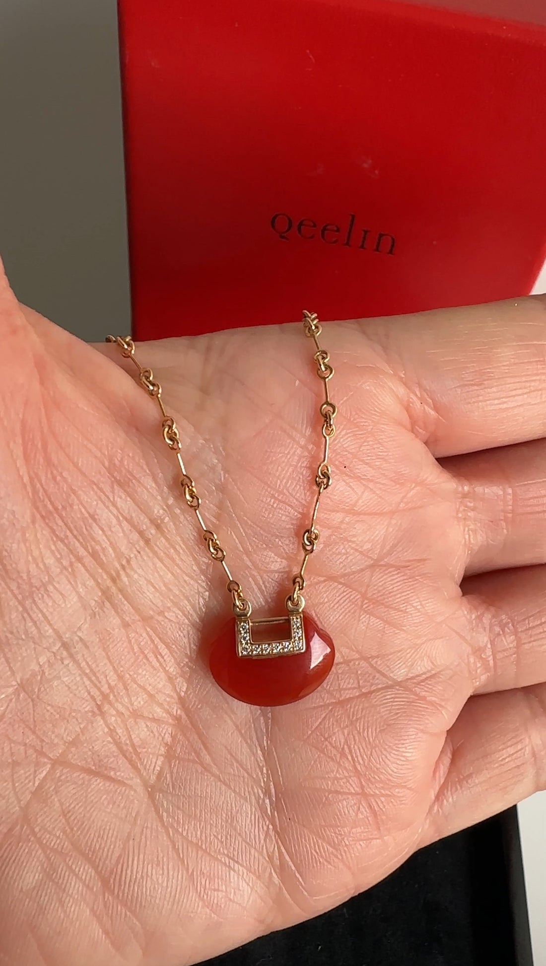 Qeelin Yu Yi Small 18k Rose Gold Diamond Red Agate Necklace