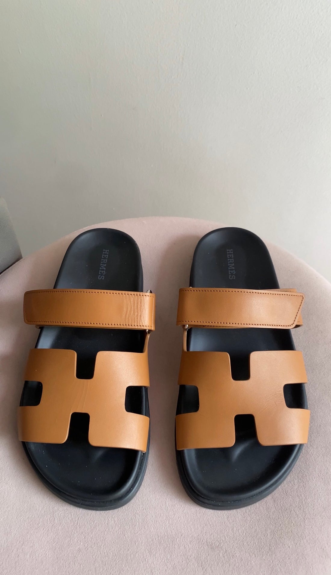 Hermes Natural Tan Leather Chypre Molded Footbed Flat Sandals - 37