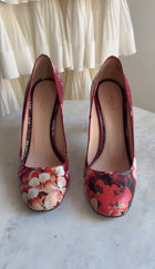 Gucci Red Blooms Floral 90mm Pumps - 36