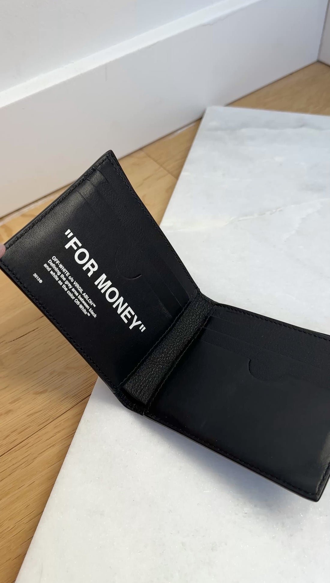 Off White Black Leather For Money Bifold Wallet