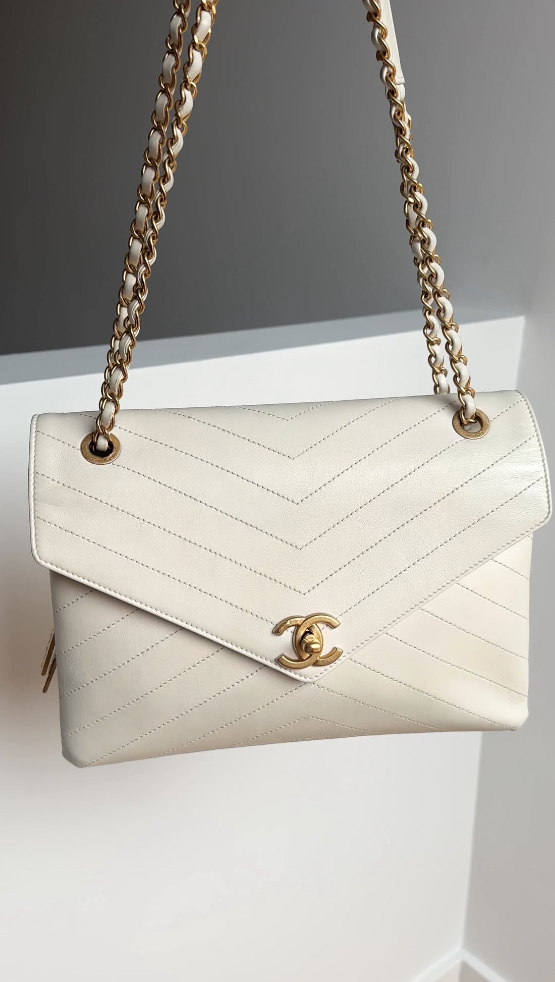 Chanel Ivory Chevron Stitch Compartment Medium Flap Bag