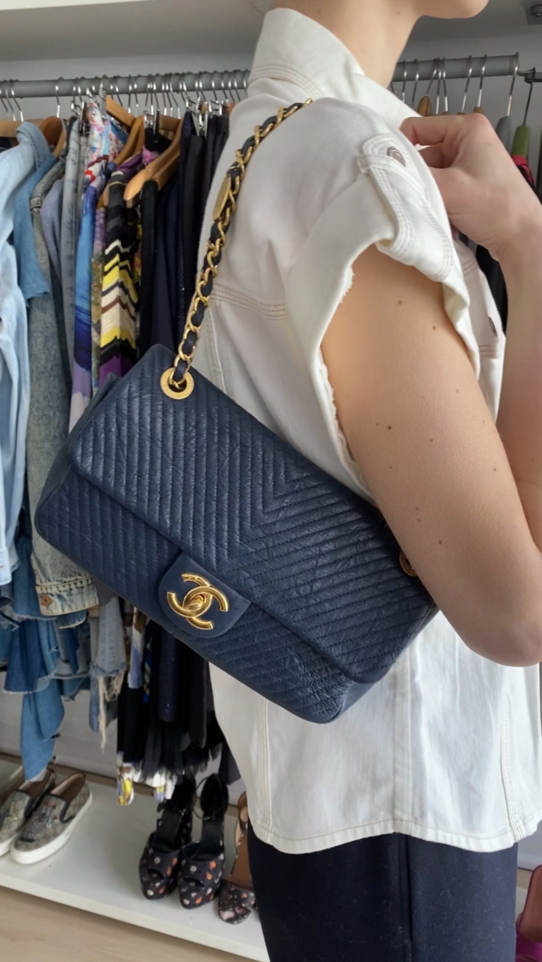 Chanel Surpique Chevron Navy Quilted Leather Medium Flap Bag