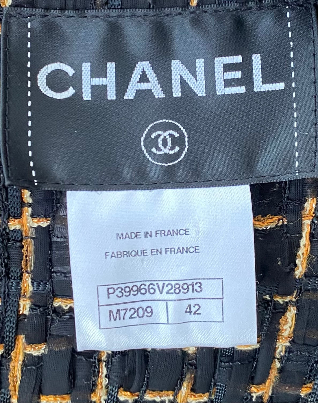 Chanel Cruise 2011 Black & Orange Multicolour Tweed Cropped Cardigan - FR 42 / US 8